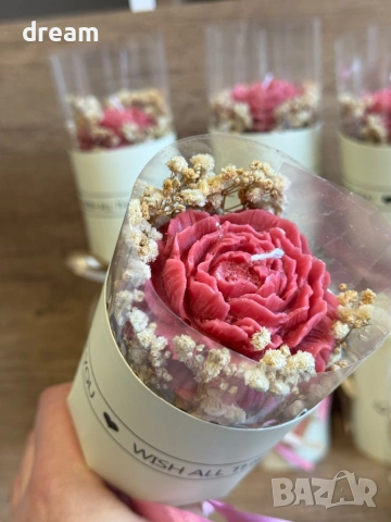 Букет за 8 март, снимка 4 - Ръчно изработени сувенири - 53301336