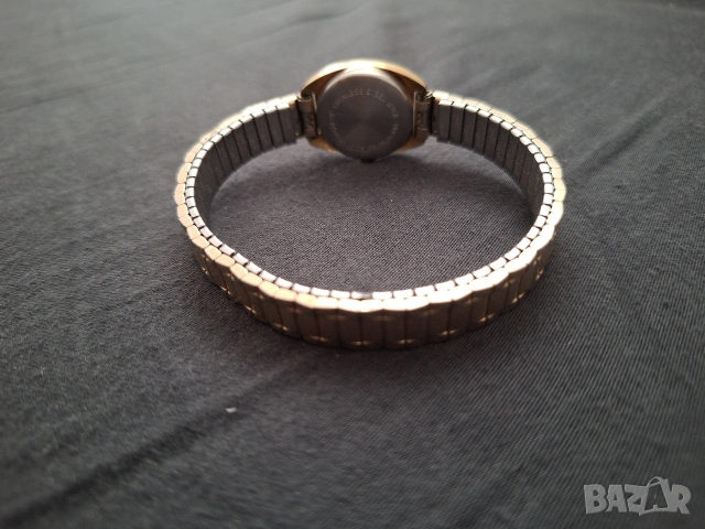 Позлатен дамки винтидж часовник GÜTHRA, снимка 11 - Дамски - 54014441