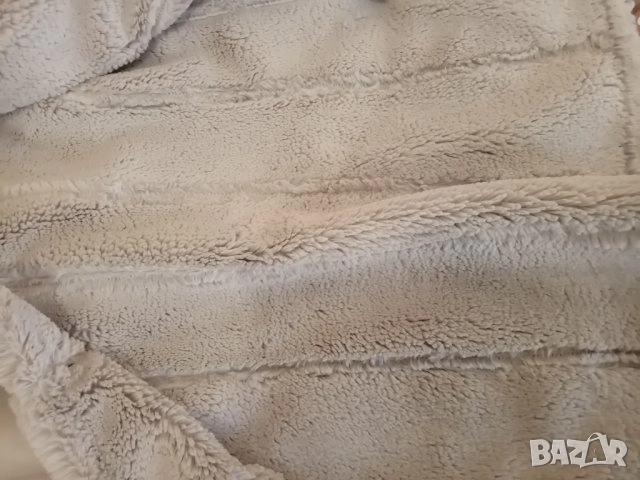 Дамско палто М, снимка 2 - Палта, манта - 51492119