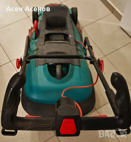 Продам електрическа косачка Bosch , снимка 3 - Градинска техника - 52806515