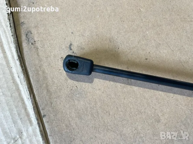 Амортисьор Пета Врата Багажник 10A827550A VW ID.3 E11 pro, снимка 4 - Части - 49935149