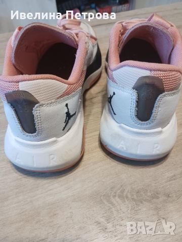 Маратонки Nike jordan 38 номер, снимка 5 - Детски маратонки - 45835189