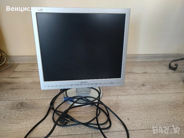Монитор Philips 17" с кабели
