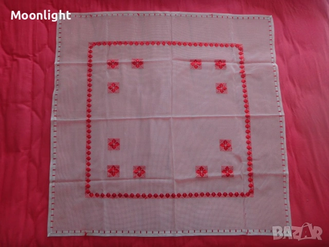 Тюлени покривки, снимка 9 - Покривки за маси - 53221431