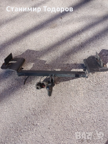 Продавам теглич за Кия спортидж от 2004до 2009г 