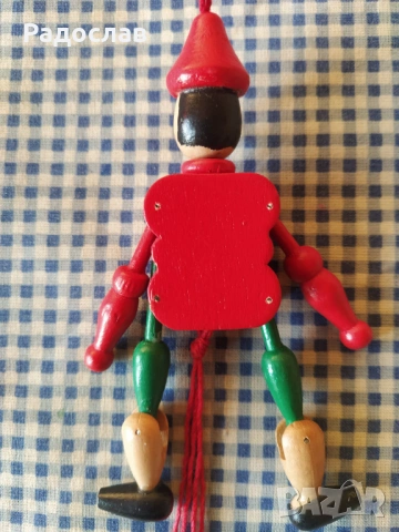 оригинален италиански сувенир марионетка Пинокио Рома, снимка 4 - Сувенири от дърво - 53078291