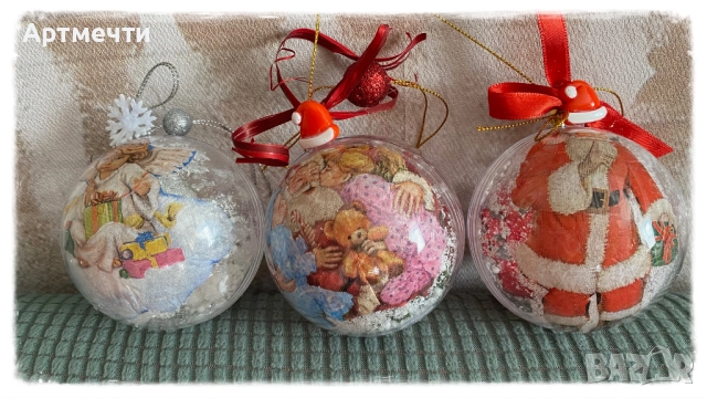 Коледни топки