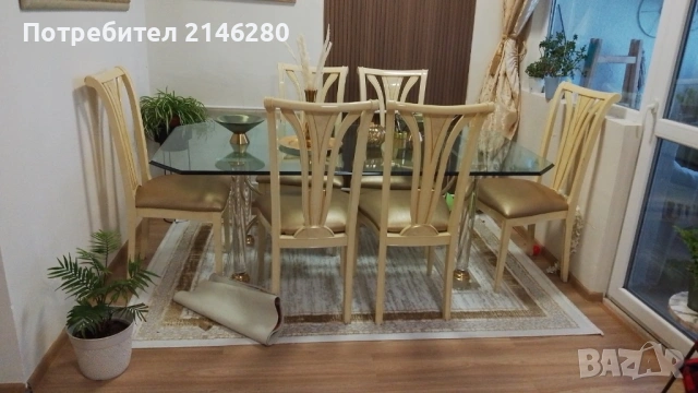 Трапезна стъклена маса със 6 дървени стола, снимка 2 - Маси - 54220018