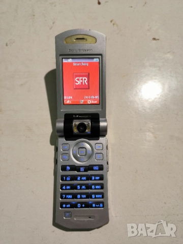 Сони Ериксон V800