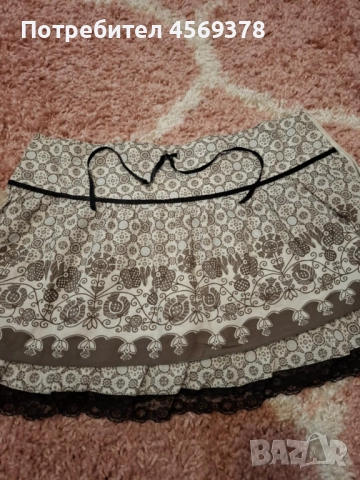 Красива Къса Пола ZARA, снимка 4 - Поли - 51485665