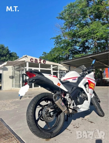 Honda cbr125r 2012г 