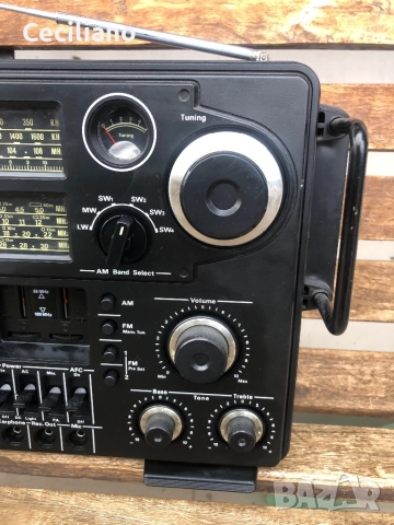 Японско мултибандово радио Sanwa(Sanyo), снимка 2 - Радиокасетофони, транзистори - 52685523