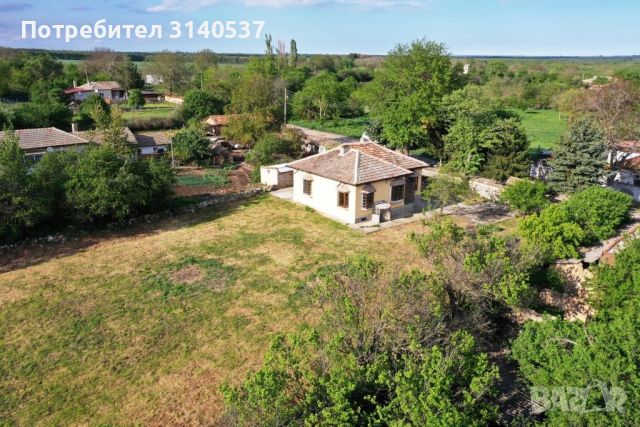 Изцяло реновирана къща в село Сираково (27км от морето - Дуранкулак ), снимка 3 - Къщи - 45753993