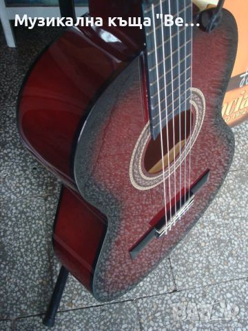 Класическа китара Valencia VC104 RDS, Размер 4/4, снимка 5 - Китари - 34040075
