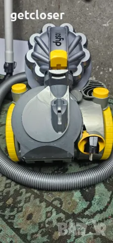 Dyson DC08 Прахосмукачка, снимка 9 - Прахосмукачки - 48253891