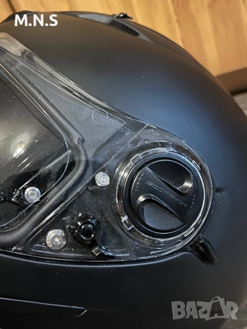 Моторна Каска М-Размер , снимка 8 - Аксесоари и консумативи - 51802404