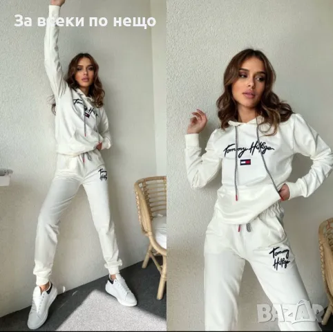 Дамски спортен комплект Tommy Hilfiger - 2 налични цвята, снимка 2 - Спортни екипи - 46996699