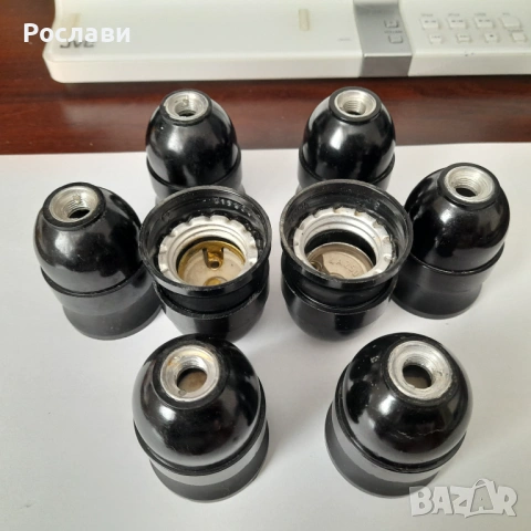 206. Електрически материали, използвани в бита- фасунги, щепсели, щекери, твърди връзки, контакти., снимка 2 - Други - 53799367