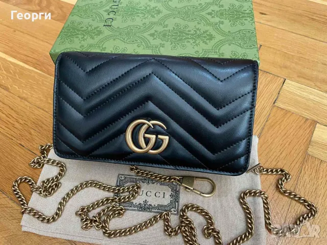 Gucci коженa мини Beloved чанта Гучи Златно Gold GG лого Made in Italy, снимка 2 - Чанти - 38410508