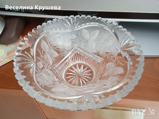 Фруктиера, оловен кристал