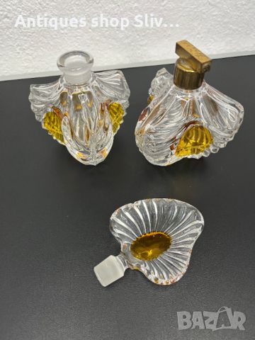 Стъклени шишенца за парфюм. №5309 Стъклени шишенца за парфюм. Състояние видно от снимките, налична д, снимка 6 - Колекции - 45237397