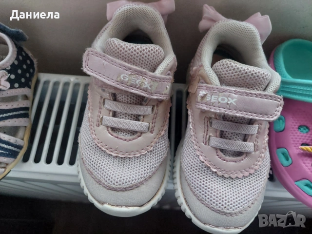 Детски обувки момиче номера 21 22 23 и 25 , снимка 3 - Детски маратонки - 53214838