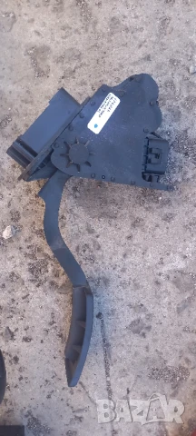 Потенциометър газ Jaguar S-Type