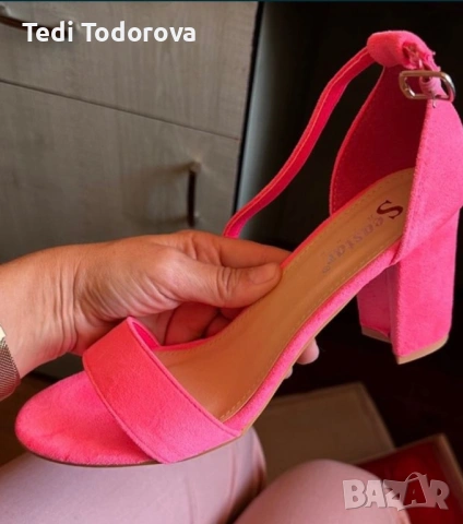 Обувки, снимка 12 - Дамски ежедневни обувки - 53577924