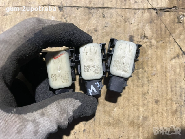 Датчик Парктроник KD47-67uc1 Mazda3 2014 2.0бен 121kW, снимка 2 - Части - 53053305