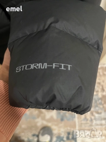 Оргинално зимно яке Nike, снимка 6 - Якета - 52544615