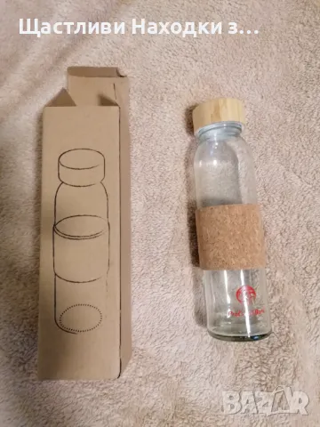 Стъклено шише за вода с капачка с дървена украса, снимка 1