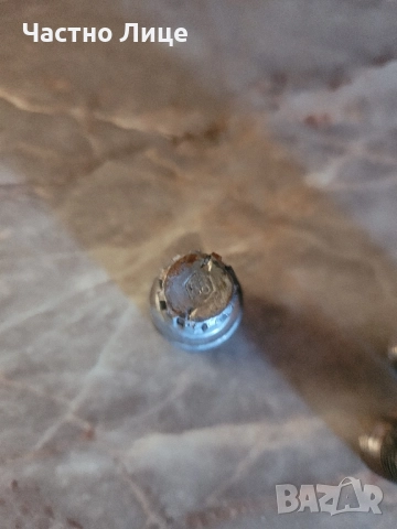 Секретни болтове за BMW оригинални, снимка 4 - Аксесоари и консумативи - 51491658