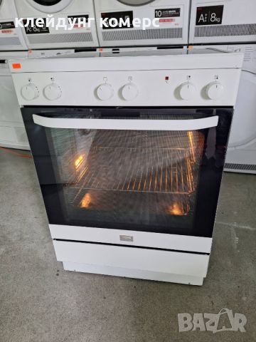Готварска печка с керамичен плот VOSS/ELECTROLUX шир.60см. , снимка 1 - Печки, фурни - 45541597