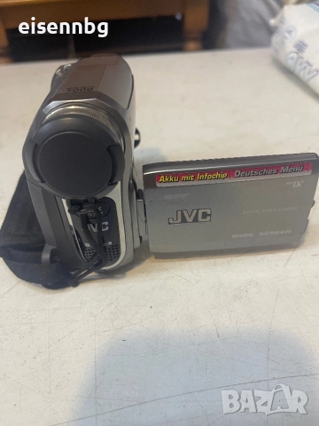 JVC GR-D725E Цифровa видеокамерa, снимка 3 - Камери - 51542039