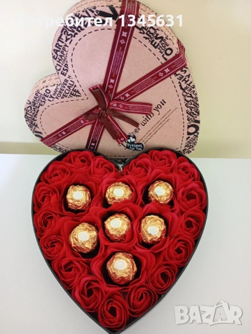 Подаръчни кутии с вечни рози и шоколадови бонбони , снимка 2 - Романтични подаръци - 53069172