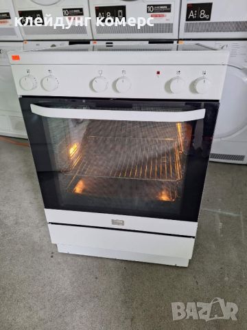 Готварска печка с керамичен плот VOSS/ELECTROLUX шир.60см. , снимка 2 - Печки, фурни - 45541597