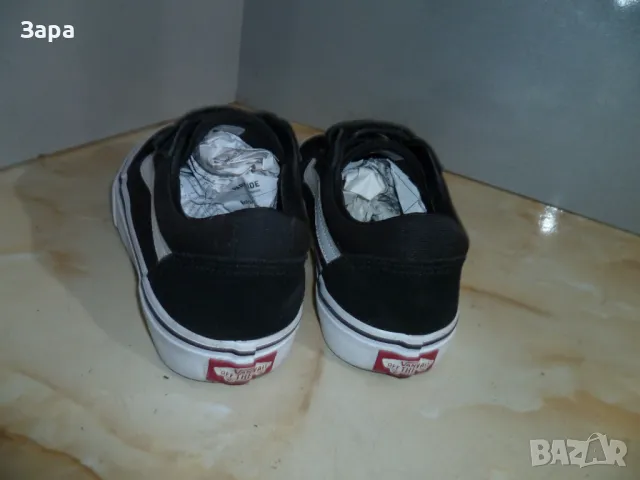 VANS ниски кецове №35, снимка 4 - Детски маратонки - 47389535