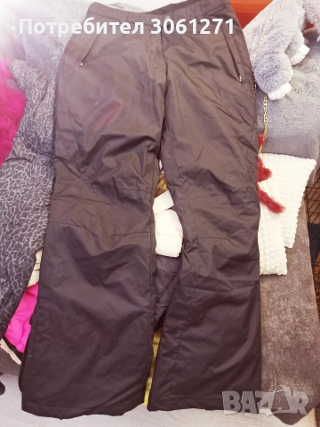 ски костюм комплект панталон и якето. дамска Esprit Sports , снимка 12 - Спортни екипи - 52672942