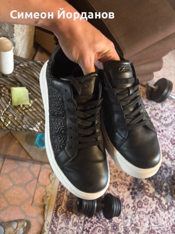 Оригинални сникърси от естествена кожа Calvin Klein