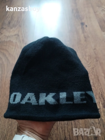 oakley - страхотна зимна шапка , снимка 2 - Шапки - 52324738