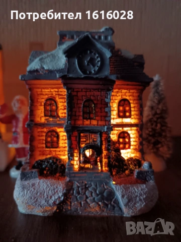 LED светещи 2 къщи с дядо Коледа и елхи., снимка 5 - Декорация за дома - 52297620