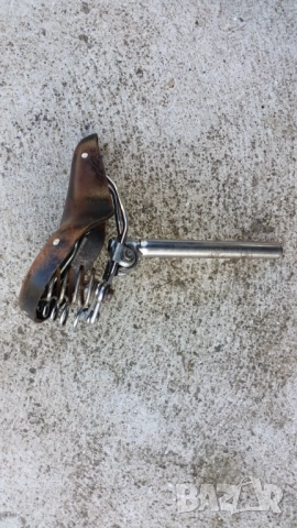 Ретро кожена седалка за колело, велосипед, снимка 3 - Части за велосипеди - 51385549