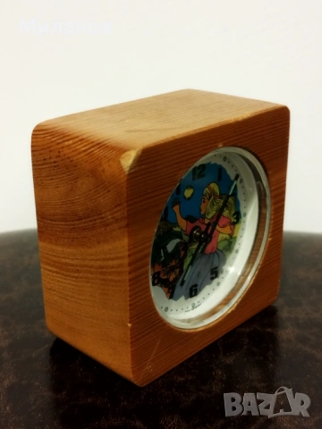 Стар анимиран будилник, настолен часовник, снимка 7 - Антикварни и старинни предмети - 54003536