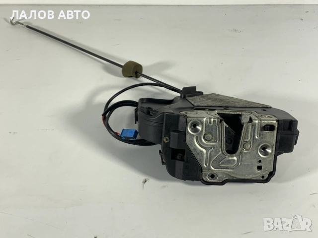 Задна дясна брава врата Мерцедес Е класа W211 Zadna dqsna brava vrata Mercedes E class W211 