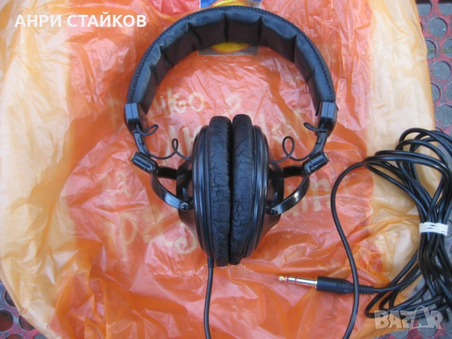 Продавам колекционерски слушалки Technics EAH-X250