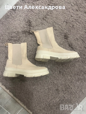 Дамски боти