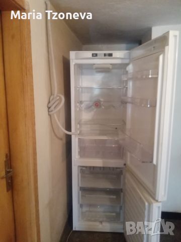 Продам Хладилник производство от Германия, в много добро състояние е Хладилника и Работи., снимка 5 - Хладилници - 45489890