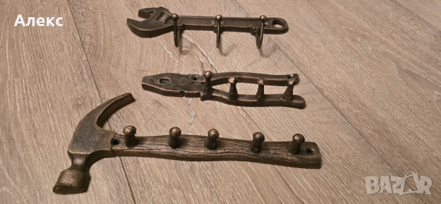 Чугунени закачалки– Три вида., снимка 4 - Антикварни и старинни предмети - 52355456