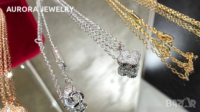 Van Cleef & Arpels VCA Gold Diamond Sweet Alhambra Clover Дамско Колие, снимка 13 - Колиета, медальони, синджири - 53243039