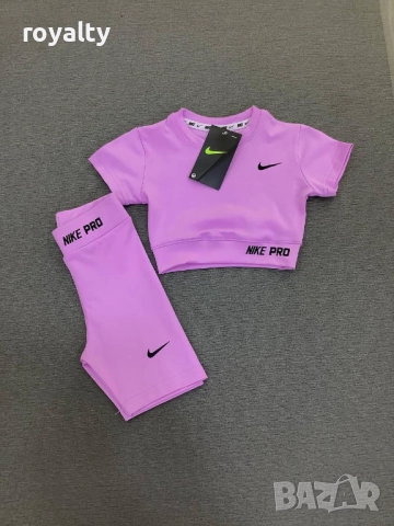 Nike дамски лилав екип 